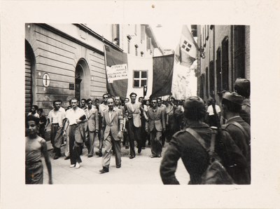 Manifestazione 27 luglio 1943